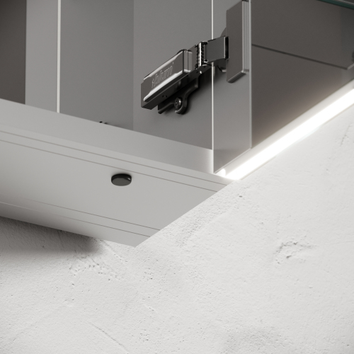 Зеркальный шкаф SANCOS для ванной комнаты из алюминия SANCOS Evoke 800x700х136 мм с LED подсветкой арт. SC8080