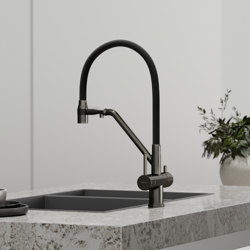 Смеситель для кухни Sancos Dora с гибким изливом, цвет вороненая сталь/черный, SC4003GG