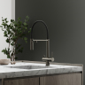 Смеситель для кухни Sancos Imola с гибким изливом, цвет вороненая сталь/черный, SC4010GG